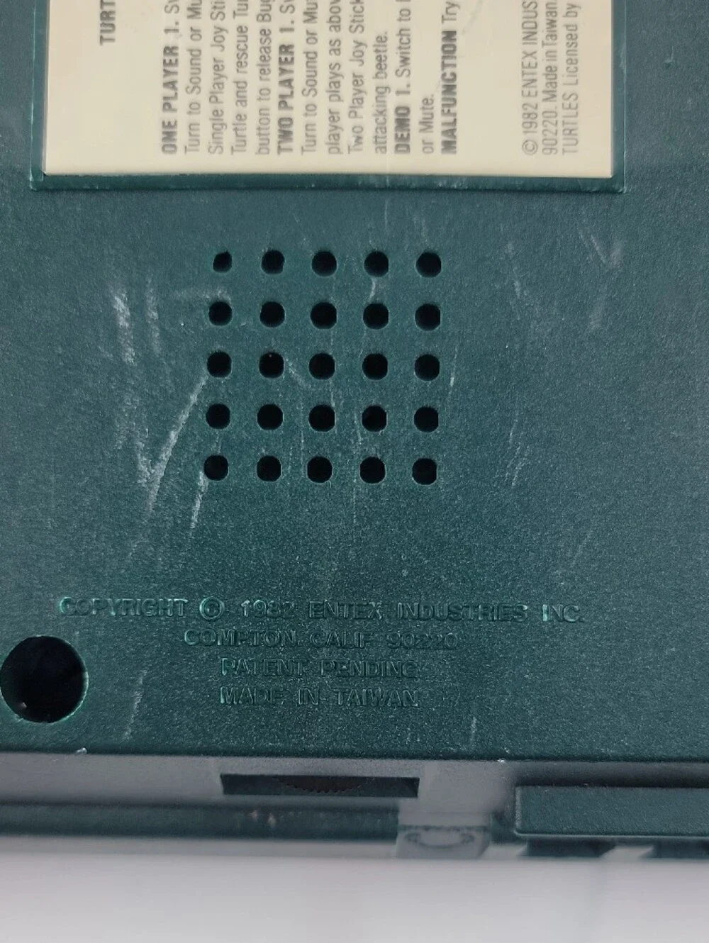 Vintage ENTEX TURTLES No. 6086 Electronic Handheld  video game  VERY RARE